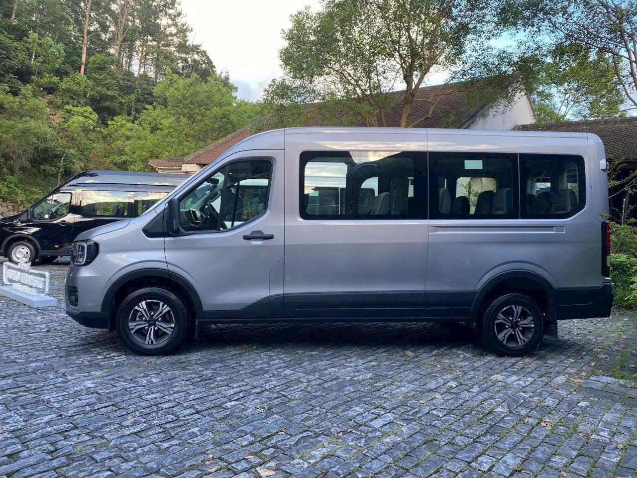 Ford Transit 2024